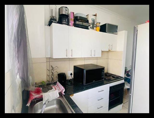 1 BEDROOM APARTMENT FOR SALE IN KENSINGTON